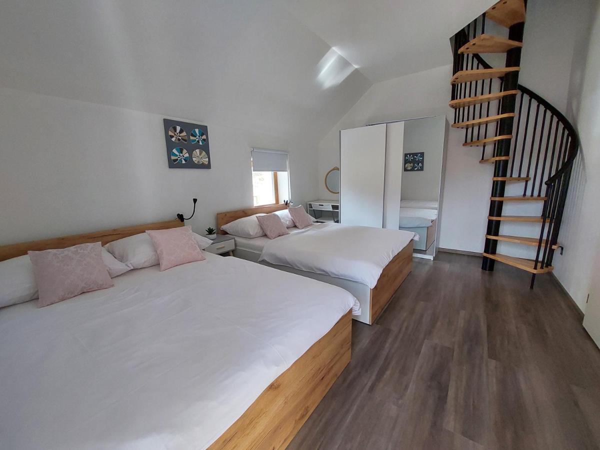 Rezidence Greenhill ⃰ ⃰ ⃰ Kraslice Kamer foto
